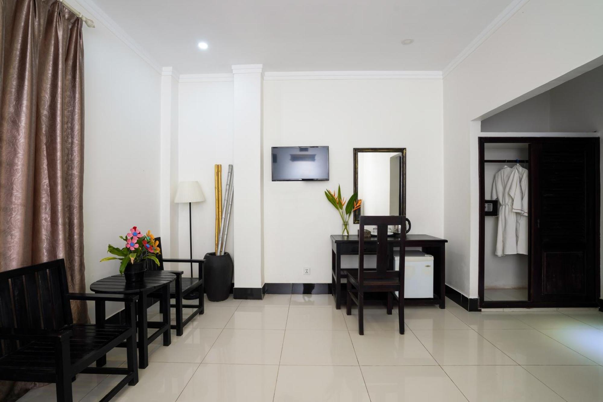 Отель Tan Sokchea Boutique Сиемрип Экстерьер фото